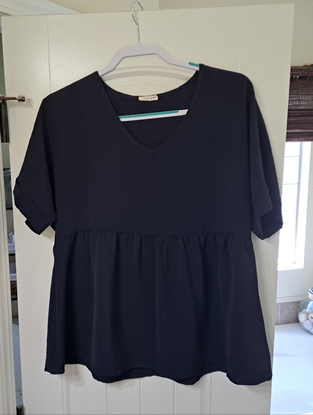 Jodifl V-Neck Short Sleeve Navy Blue Peplum Top Size Small